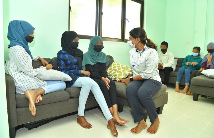 "ބަންދު މާހައުލުން ކުދިން ނެރެން މަސައްކަތްކުރަންޖެހޭ"