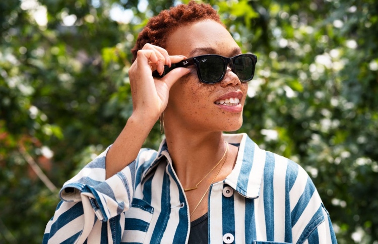 ރޭ-ބެން އާއި ފޭސްބުކްގެ ސްމާޓް އައިނު ނެރެފި