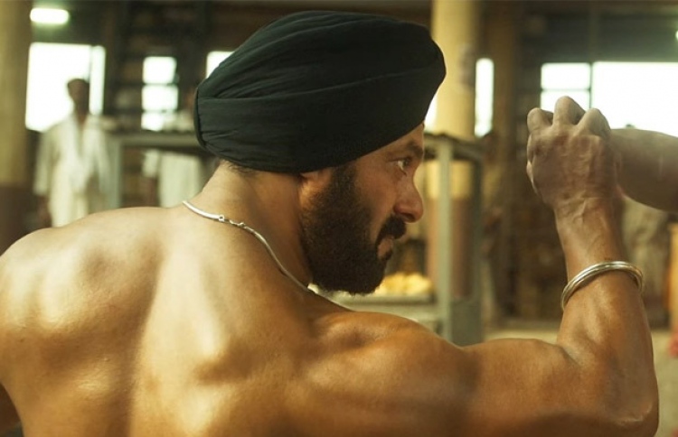 ބޮލީވުޑްގެ ޚަބަރުތައް ކުރުކޮށް