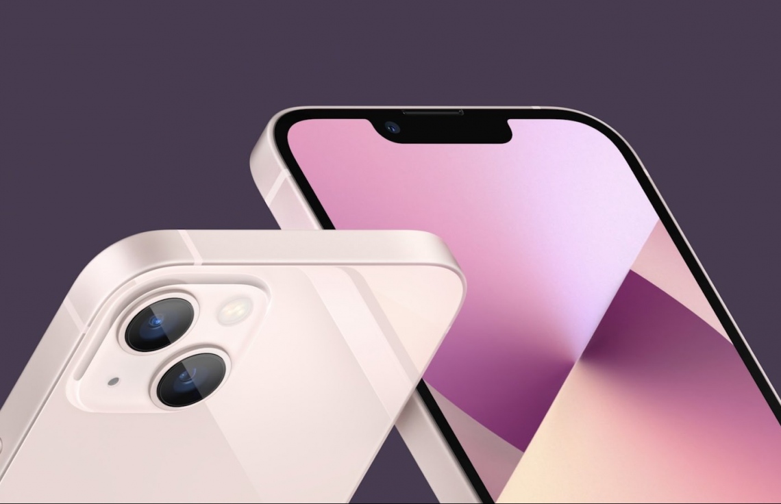 އައިފޯން 13 އަށް ޑިޒައިންގެ ބަދަލެއް ފާހަގަވާ ވަރެއް ނުވޭ. އެކަމަކު ޕްރޯގައި މުޅިން ތަފާތު ކުލަތަކެއް ހިމެނޭ އަދި މީގައި ވަނީ ކެމެރާތައް ބަދަލުކޮށް ފޮޓޯ އާއި ވީޑިއޯގެ ފެންވަރަށް ވަރަށް ބޮޑު ބަދަލެއް ގެނެސްފައި