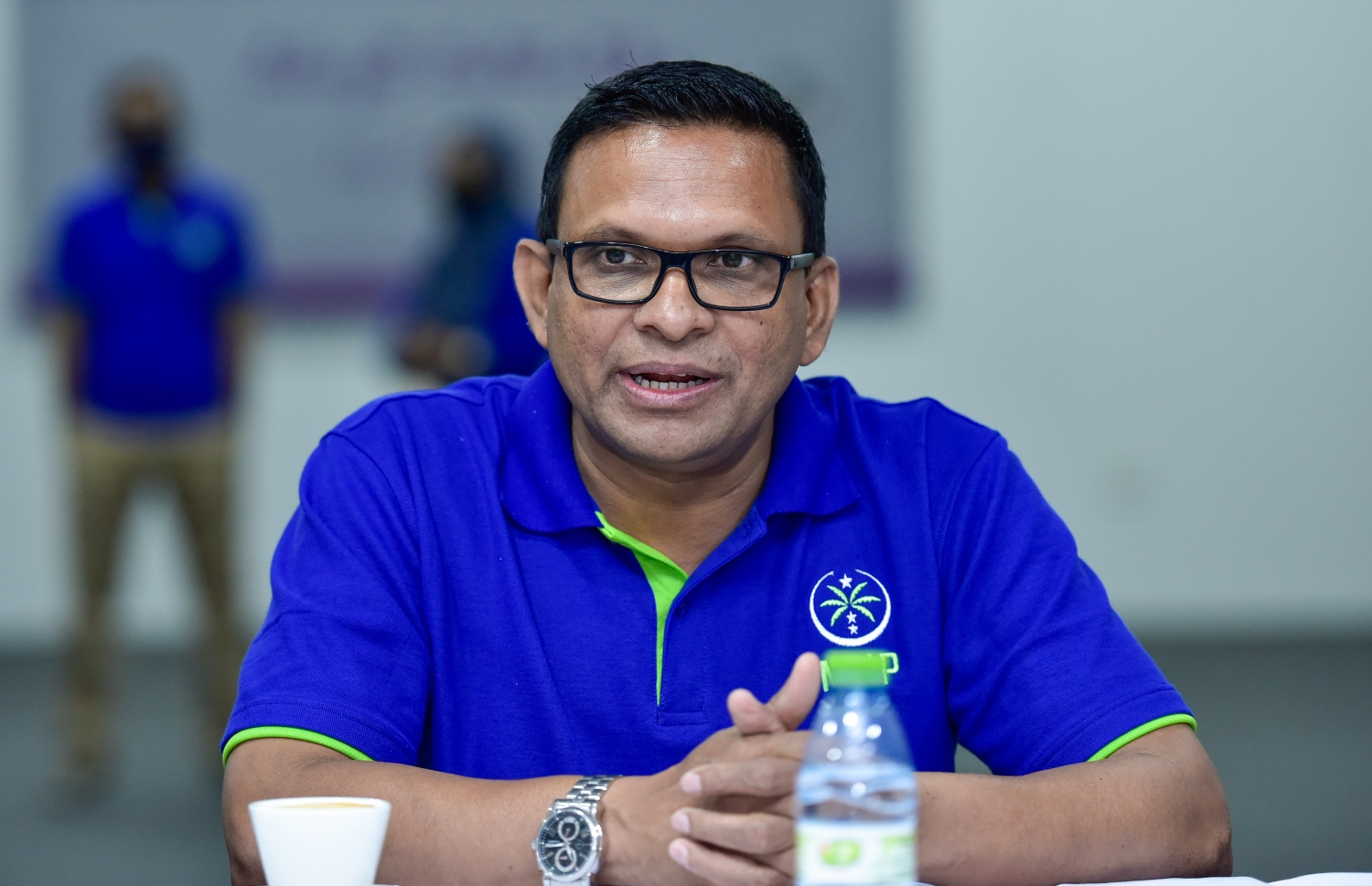 ނާޒިމް: އޭނާ ވިދާޅުވަނީ ސިޔާސީ ކަމަކަށް ހަދައިގެން ބޯހިޔާވަހިކަން ހައްލުނުވާނެ ކަމަށް -- ފައިލް ފޮޓޯ: މިހާރު