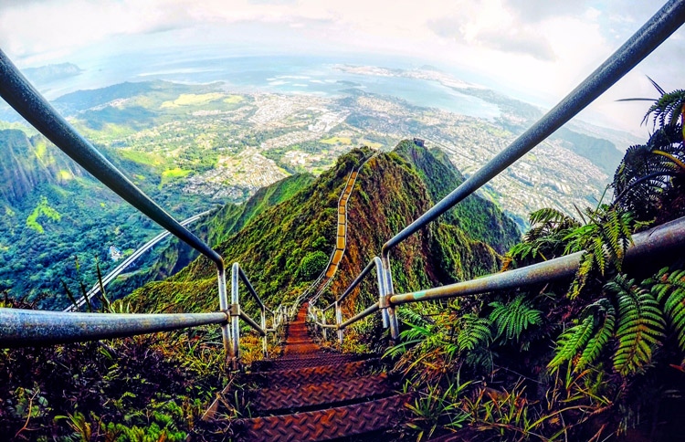 ހަވާއީގެ މަޝްހޫރު ފަރުބަދައިގެ ސިޑި ނަގަން ނިންމައިފި