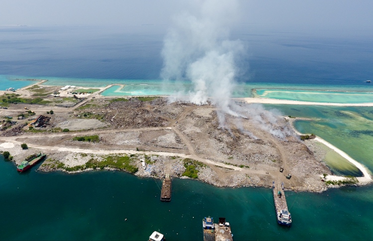 ވިލިމާލޭގެ ފައިބަރު މަސައްކަތްތަކަށް ތިލަފުށިން ބިމެއް