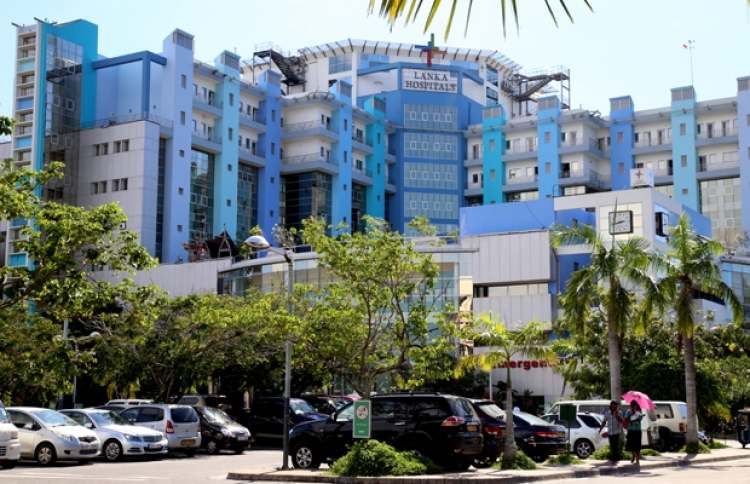 ލަންކާ ހޮސްޕިޓަލްގެ ފާހާނާ ތެރޭން ބޮމެއް ފެނިއްޖެ