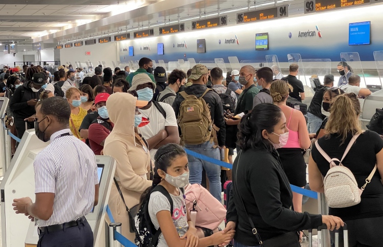 ޗައިނާގެ ދަތުރުވެރިންނަށް ފިޔަވަޅުތައް ވަރުގަދަކުރަނީ