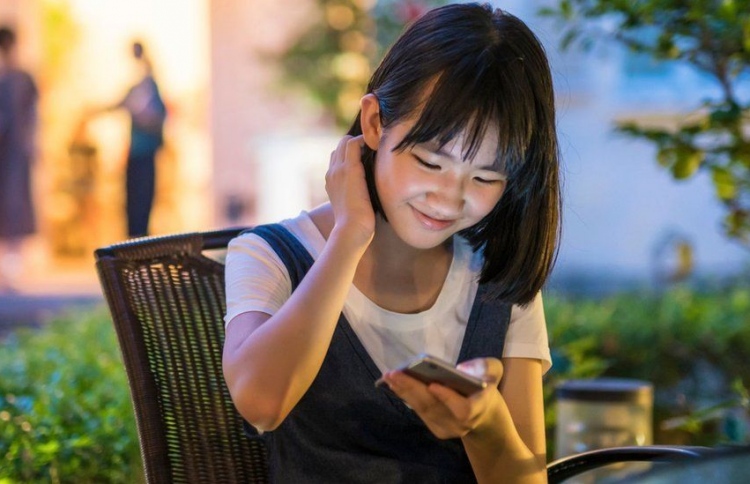 ޗައިނާގެ 14 އަހަރުން ދަށަށް ޓިކްޓޮކް 40 މިނިޓަށް