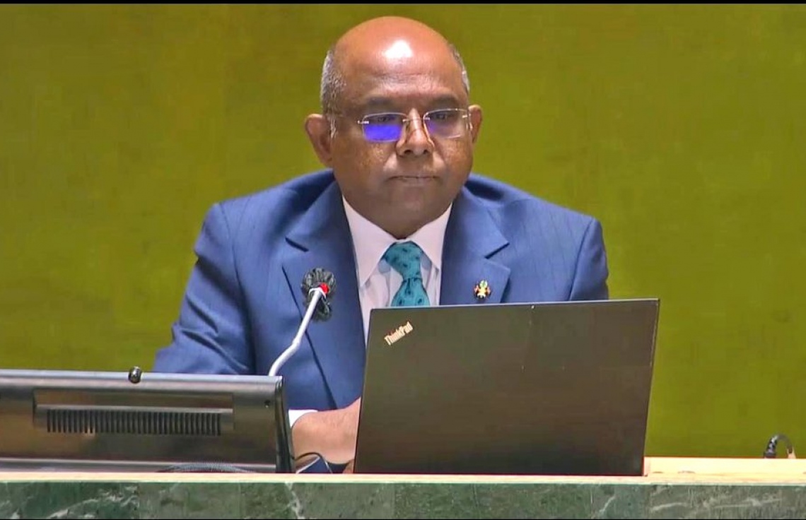 ނިއު ޔޯކް: ސެޕްޓެމްބަރު 21، 2021- އދ. ގެ 76 ވަނަ އާންމު ޖަލްސާގައި އދ. ގެ ރައީސް އަދި ރާއްޖޭގެ ފޮރިން މިނިސްޓަރު އަބްދުﷲ ޝާހިދު ރިޔާސަތު ބަލަހައްޓަވަނީ---ފޮޓޯ: ރައީސް އޮފީސް