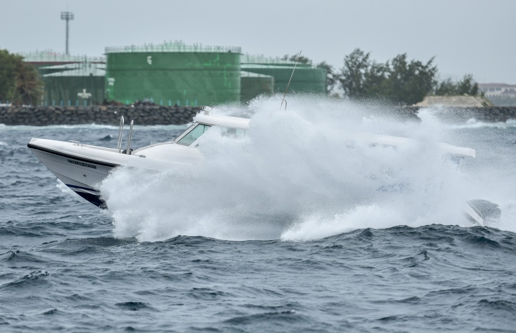 ލައިފްޖެކެޓް ނުހުންނަ އުޅަނދުގެ ސެޓްފިކެޓް ބާތިލްކުރަނީ