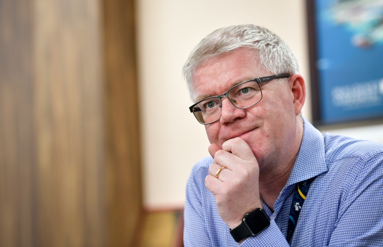 ސަރުކާރުން ބޭނުންވި ސްޕީޑް ސީއީއޯއަކަށް ނުދެއްކުނު