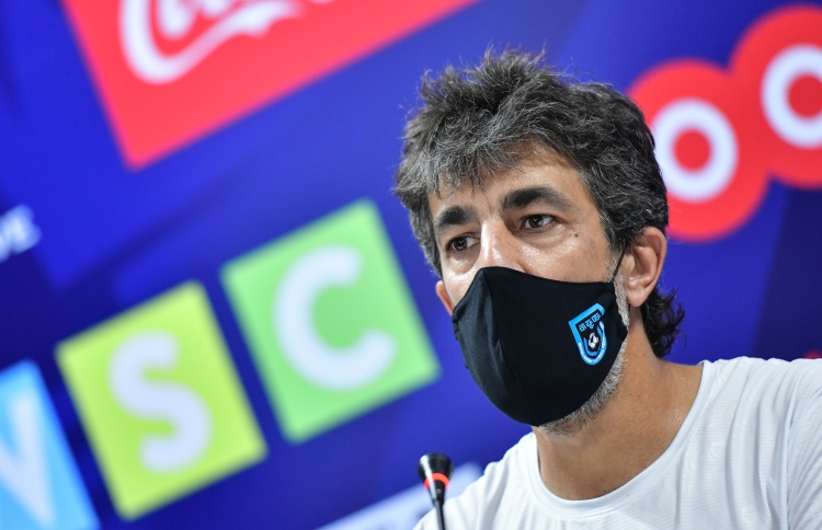 އޮސްކާ ބުނަނީ ރެފްރީ ހުރީ ރާއްޖެއާއެކު ކަމަށް