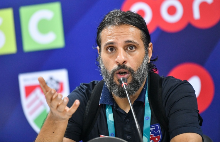 ނޭޕާލް މޮޅުވުމުން ބޭބެގެ މަރުގެ ހިތާމައިން ތަސައްލީއެއް