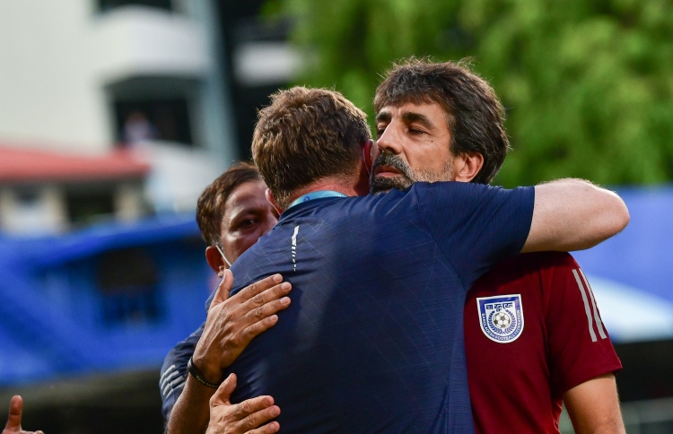 އެކުވެރިކަން އެއްފަރާތް ކުރުމަށް ފަހު ރާއްޖެއާ ދެކޮޅަށް