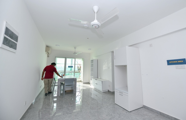 ވިނަރެސްގެ ފްލެޓްތައް ތިން މަސް ލަސްވެއްޖެ