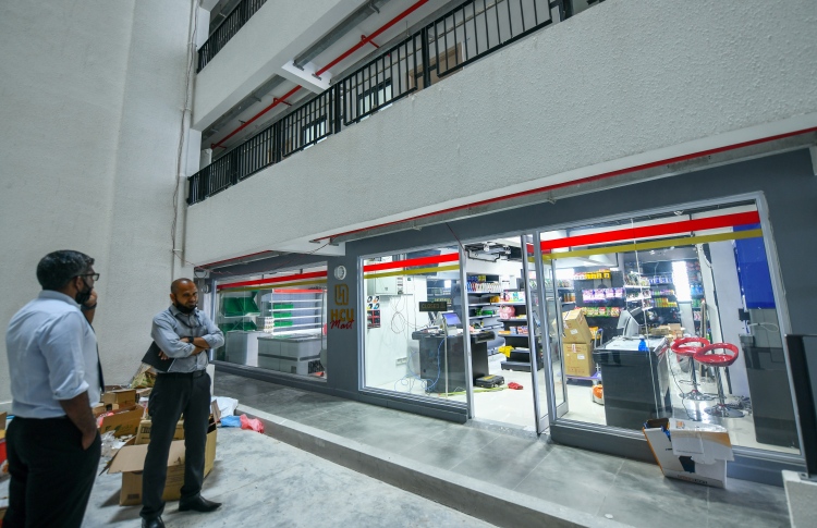 ހިޔާ ފްލެޓުތަކުގެ ފުރަތަމަ ފިހާރަ ހުޅުވައިފި