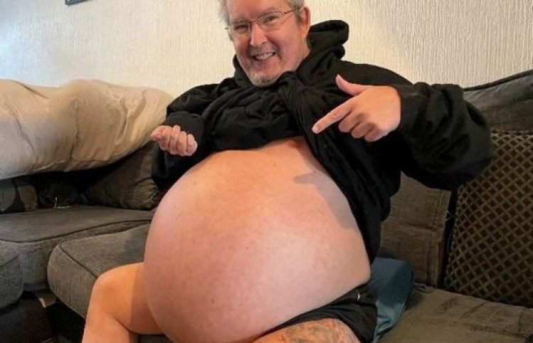 އާދަޔާ ހިލާފު ބޮޑު ކިޑްނީގައި 35 ކިލޯ