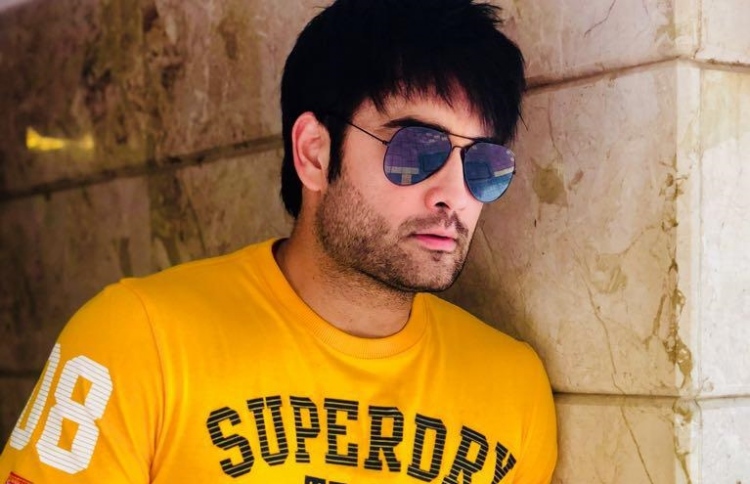 ވިވިއަންގެ އާ ސިލްސިލާ އަކީ "ސިރުފް ތުމް"