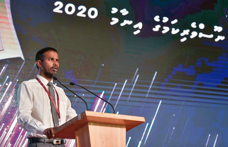 ތުހުމަތު އޮތަސް އިސްތިއުފާދޭކަށް ނުވިސްނަން: ޝަހުބާން