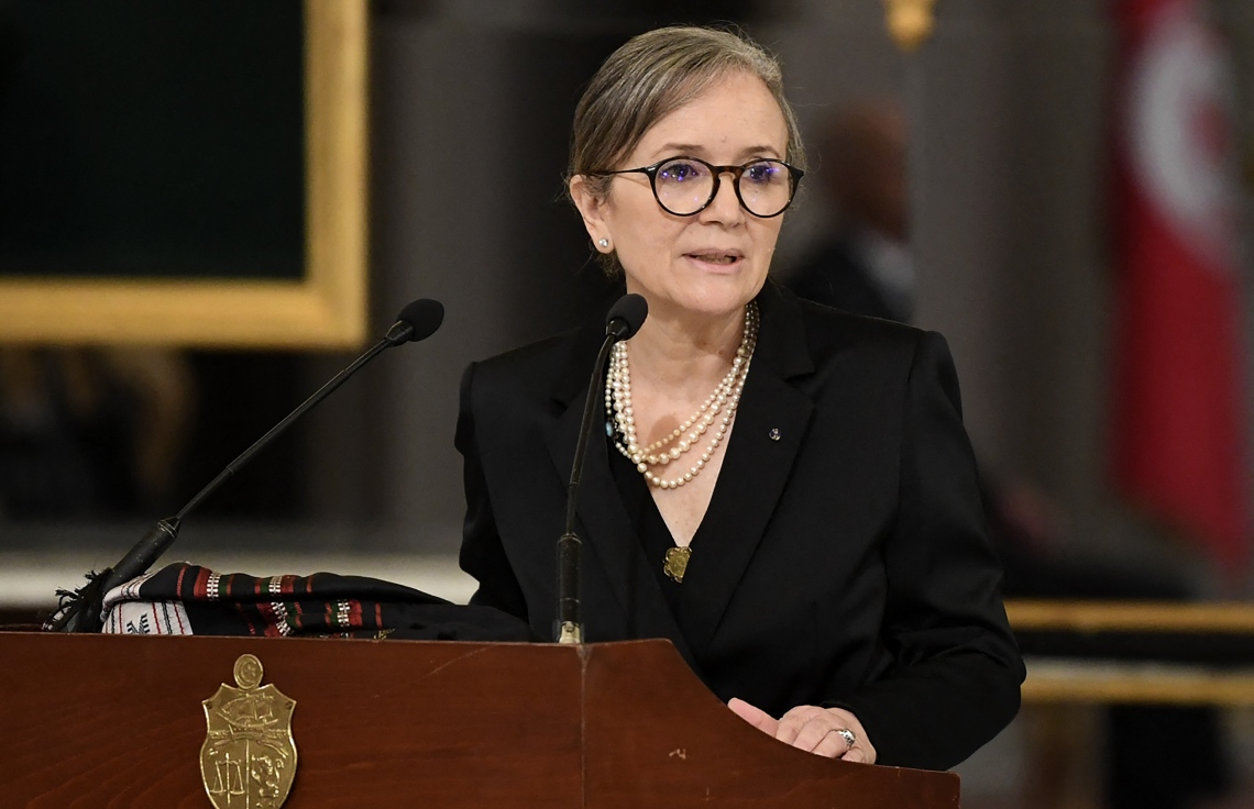 ތޫނިސްގެ ބޮޑުވަޒީރުގެ މަގާމަށް ވަގުތީ ގޮތުން އައްޔަންކުރި، ނަޖްލާ ބޫދަން ރޮމްދާނީ