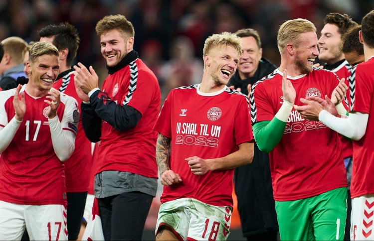 ހުރިހާ މެޗަކުން މޮޅުވެ، ޑެންމާކު ވެސް ވޯލްޑް ކަޕަށް