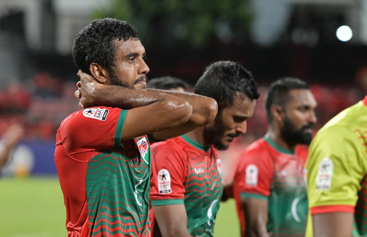 ނާކާމިޔާބީ ދެނެގަންނަން ޓެކްނިކަލް ރިވިއުއެއް ބޭނުން