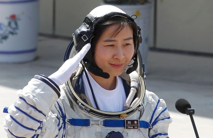 އެމެރިކާ-ޗައިނާގެ ޖައްވީ ކޯޅުން އިތުރަށް ހޫނުވަނީ