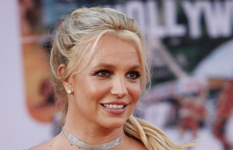 ދެން ގޯހެއް ހެދިދާނެތީ ބިރުގަނޭ: ބްރިޓްނީ