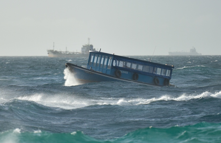 މޫސުން ގޯސްވެ މާލެ-ވިލިމާލެ ފެރީ މެދުކަނޑާލައިފި