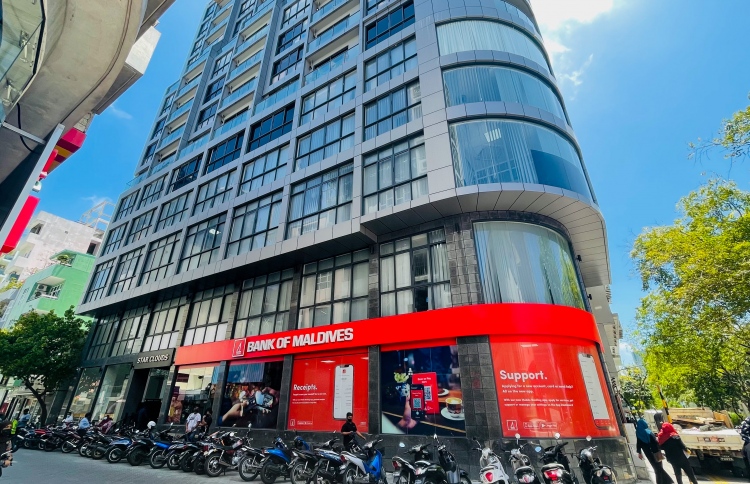 ދައުލަތުގެ އޮފީސްތައް ބޮޑެތި ކުލިތަކުގައި ގޭގޭގައި!