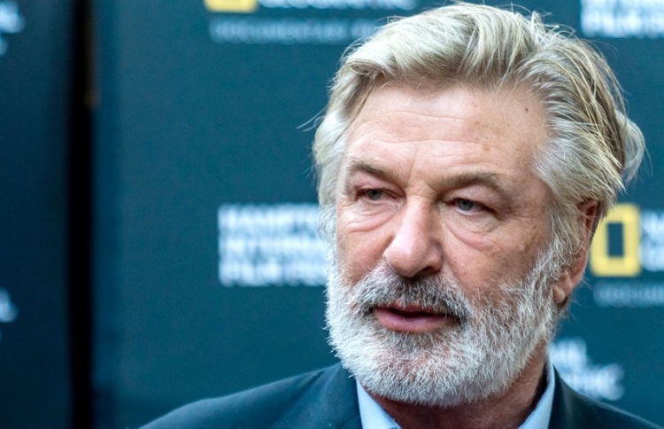 ބޯލްޑްވިންގެ އަތުން ފިލްމު ސެޓްގައި މަރެއް