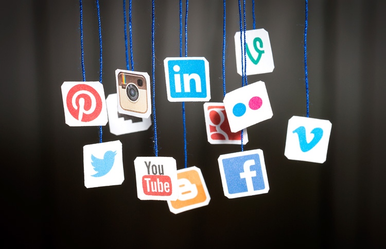 ޓެކް ކުންފުނިތަކާ ދެކޮޅަށް ހަރުކަށި ބިލެއް