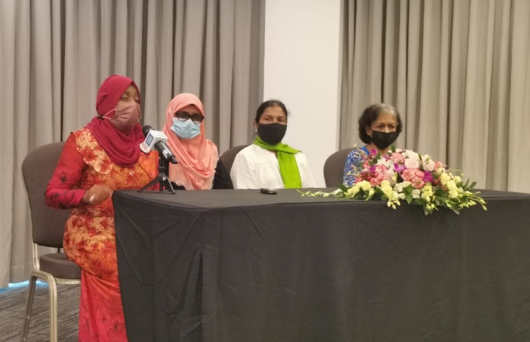 ނަރުސްކަމަށް ގިނަ ދިވެހިން ކުރިމަތިލާން އެދިއްޖެ