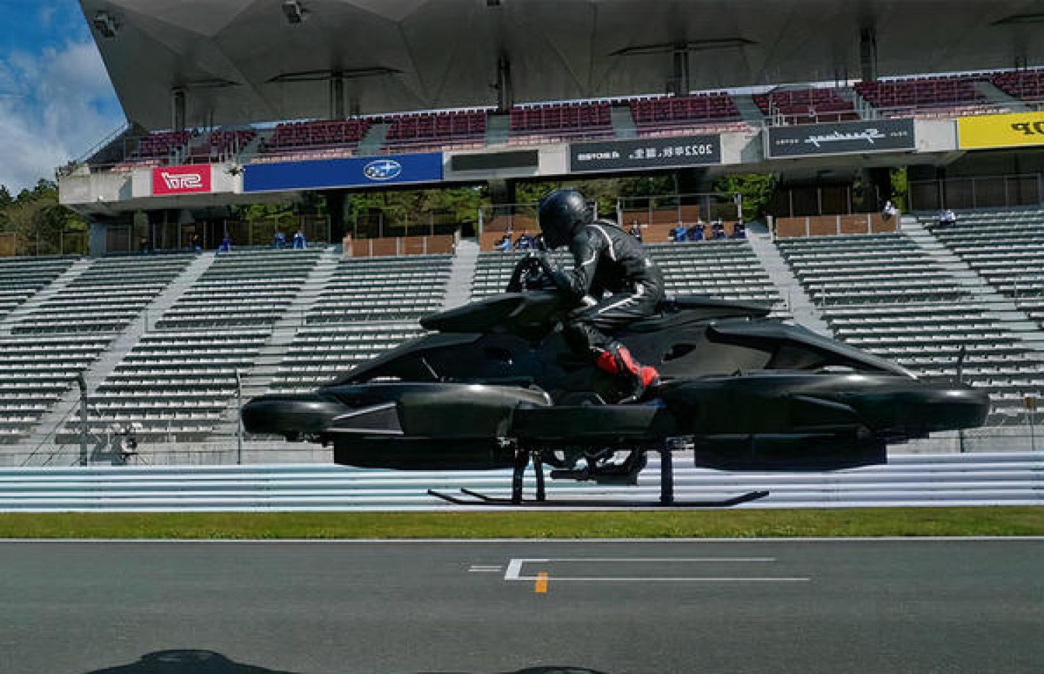 ޖަޕާނުގެ އަލި ޓެކްނޮލޮޖީން އުފެއްދި އުދުހޭ ސައިކަލް.