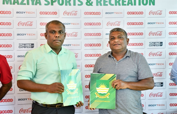 މާޒިޔާގެ ކޯޗުކަން މޯހަންއާ ހަވާލުކޮށްފި