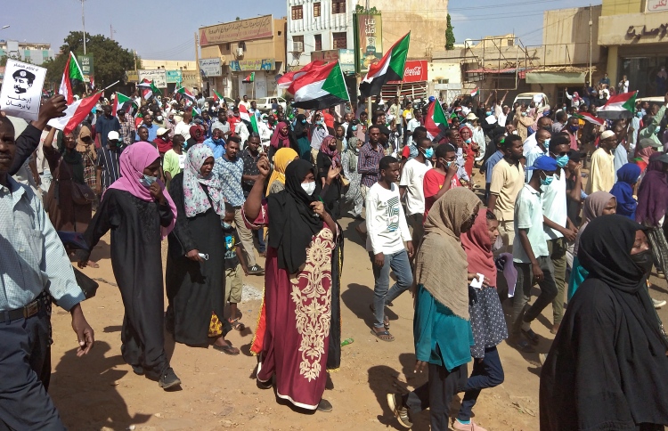 ސޫދާންގެ މުޒާހަރާއިން ގިނަ ބަޔަކު ހައްޔަރުކޮށްފި