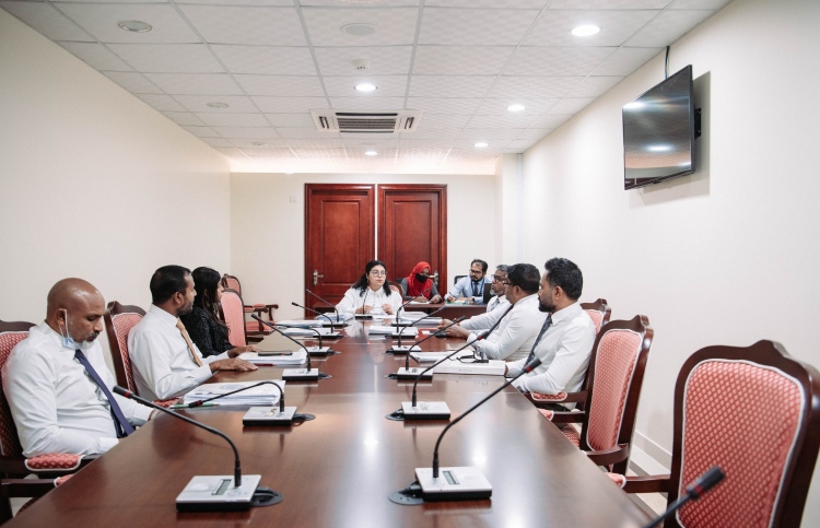 ސްކޫލްގައި އަނިޔާ ދިން މީހަކު ނުހޯދޭތީ ކަންބޮޑުވުން!