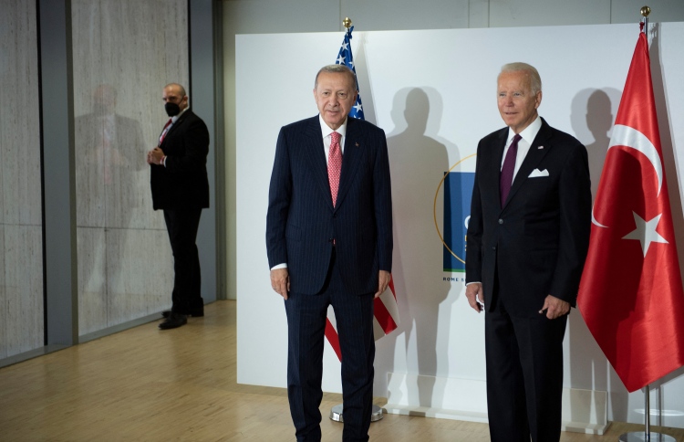 އުރުދުގާން އާއި ބައިޑެން މަޝްވަރާ ކުރައްވައިފި