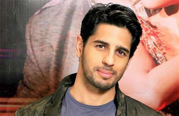 ރޯހިތްގެ އެމެޒޯންގެ ވެބް ސީރީޒް ސިދާތަށް