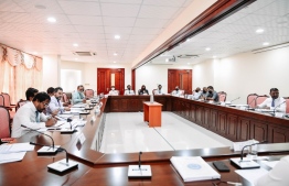 Parliament's Economic Committee meeting with relevant parties to discuss proposed amendments to Sole Proprietorships Act on Tuesday -- Photo: Parliament