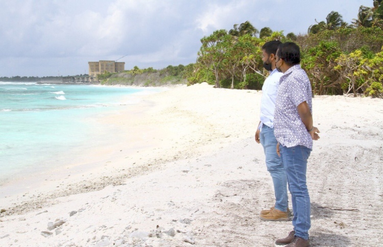 ސ. ފޭދޫގައި ޔޮޓް މެރީނާއެއް ހަދާނެ ބަޔަކު ހޯދަނީ