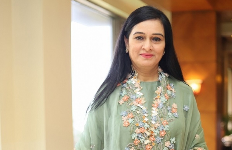 ޕަދުމިނީގެ އަޑުން ލަވައެއް ނެރެނީ