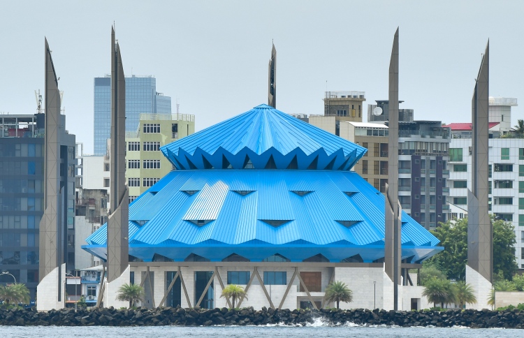 ސަލްމާން މިސްކިތް ހުކުރު ދުވަހު ހުޅުވަނީ