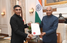 President of India Ram Nath Kovind (R) awards Munu Mahawar the Letter of Credence in India's Presidential Palace on Friday, November 5, 2021 -- Photo: Munu Mahawar's Twitter