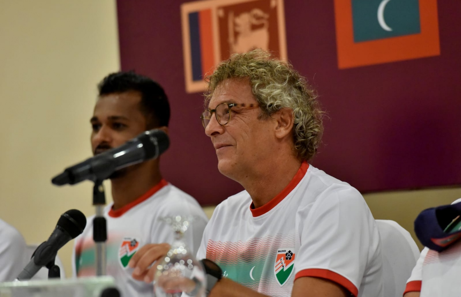 މިއަދުގެ ޕްރެސް ކޮންފަރެންސްގައި މޮރިއޭރޯ ވާހަކަ ދައްކަނީ --- ފޮޓޯ: އެފްއޭއެމް