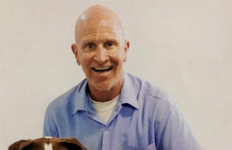 ޖަލުގައި 22 އަހަރު، މިހާރު ސޯޝަލް މީޑިއާ ތަރިއެއް