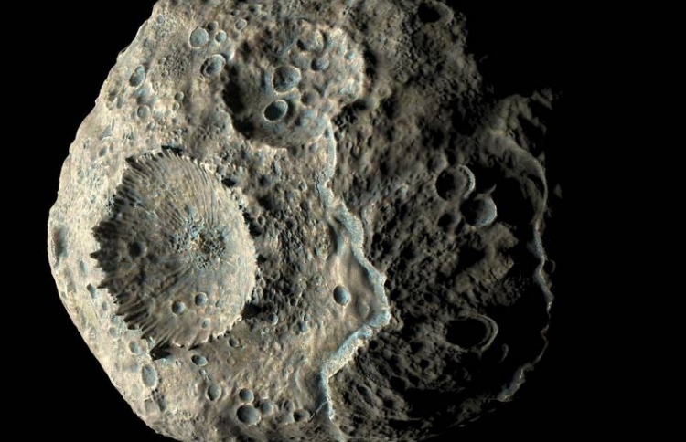 ކިލޯމީޓަރެއްގެ ފުޅާމިން ހުރި ހިލަގަނޑެއް ބިމާ ދިމާއަށް