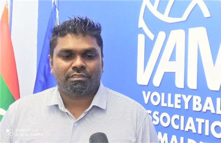 ދިވެހި ކޯޗުން ކުރިއަރާނީ ބިދޭސީ ކޯޗުންގެ އެހީ ލިބިގެން