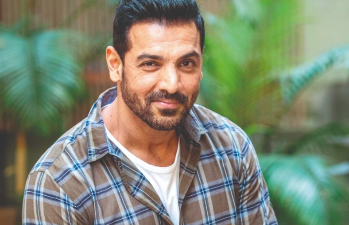 ޖޯން ބޮލީވުޑަށް ނެރުނު ބަޓް ކޭމްޕްގެ ފިލްމަކަށް އަލުން