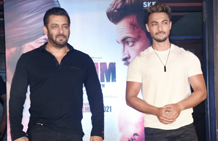 ޅިޔަނުގެ ހަށިގަނޑަށް ގެނައި ބަދަލަކީ ސަލްމާނަށް ޝޮކެއް