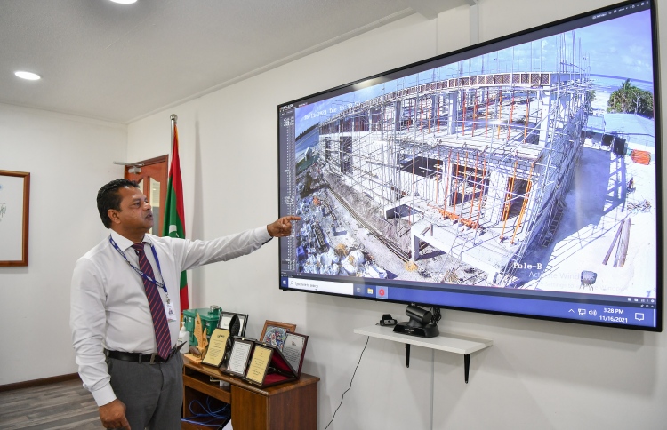 ފެނަކައިން 1.3 ބިލިއަން ހަރަދުކުރީ އުސޫލާ ހިލާފަށް