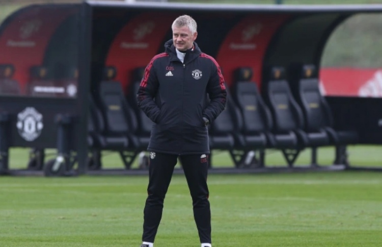 ކުޅުންތެރިންގެ އިތުބާރެއް ނެތް، ވުޑްވާޑް އިތުބާރު ކުރޭ